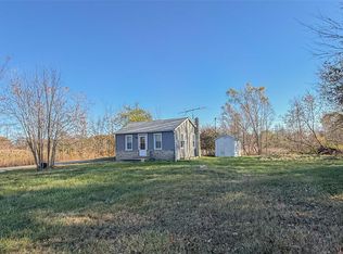 13810 Nine Mile Rd, South Lyon, MI 48178