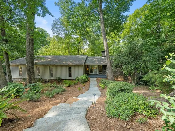 460 Valley Green Dr NE, Atlanta, GA 30342