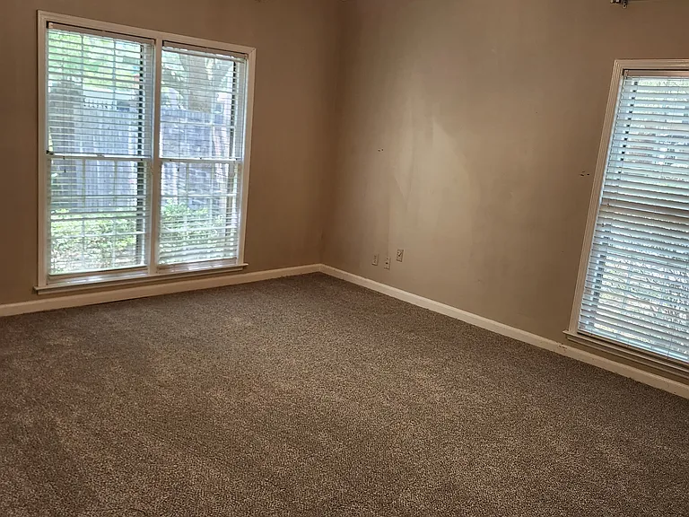 2983 Old Farm Rd — Photo 23