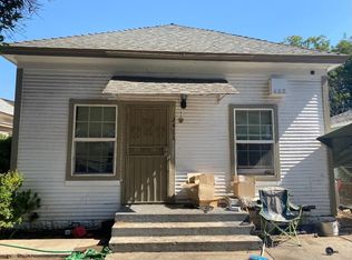 2411 E Thomas Ave, Fresno, CA 93701