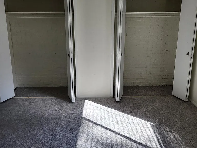 220 Elizabeth St #C6 — Photo 7
