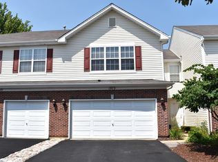 1973 W Crestview Cir, Romeoville, IL 60446