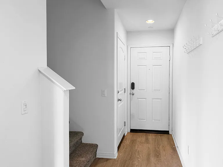 26706 Lexington Ln — Photo 26
