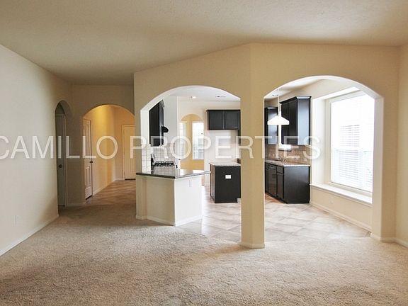 5th image of 1015 Sarena Ct