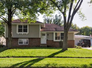 1601 NW Beechwood St, Ankeny, IA 50023