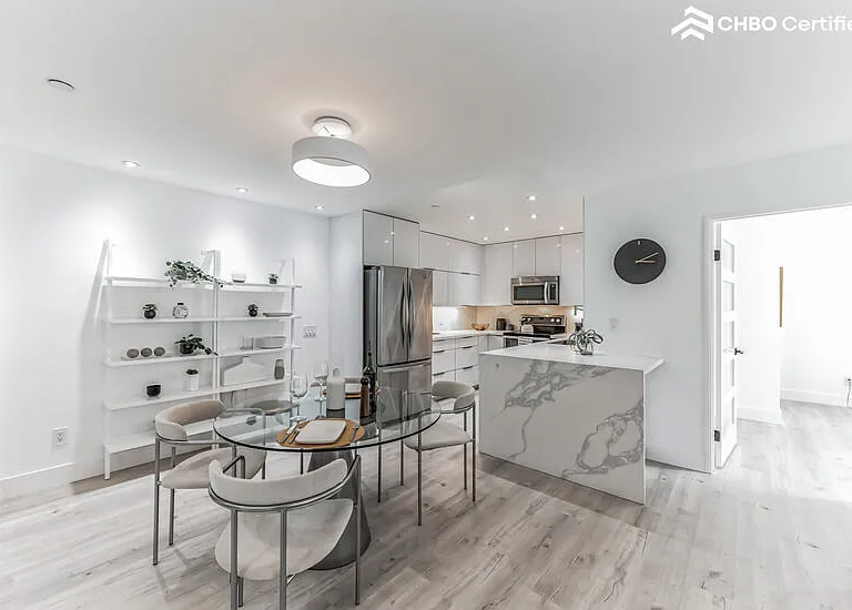 850 State St #216 — Photo 2