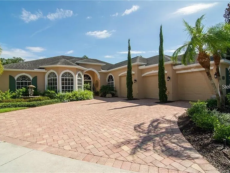 5125 Magnolia Pond Dr — Photo 1