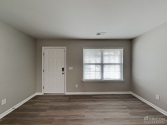 4th image of 209 Lilah Ln