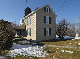 411 Rebers Bridge Rd, Sinking Spring, PA 19608