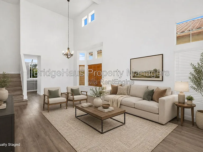 953 Gallery Dr — Photo 5