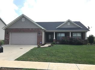 6820 Ridge Pointe Dr, O Fallon, IL 62269