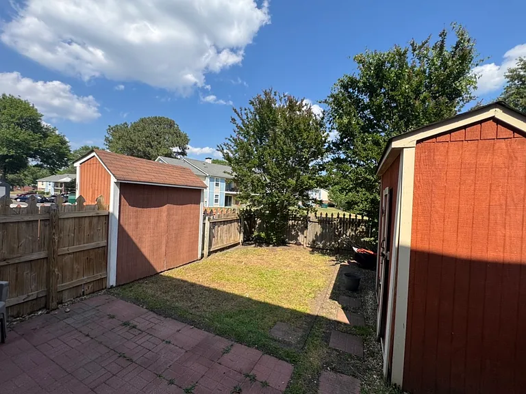929 Still Harbor Cir — Photo 10