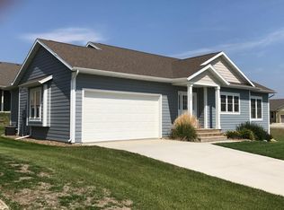 3224 Prairie Commons St, Williston, ND 58801