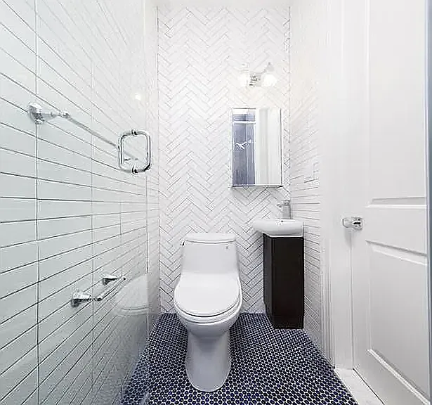 222 E 12th St #3A — Photo 4