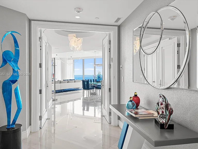 17901 Collins Ave #3004 — Photo 2