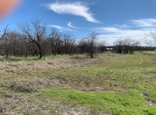 1 Lark Meadow Dr, Bridgeport, TX 76426