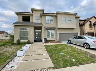 2812 Almanzor Ave, Irving, TX 75062