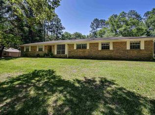 2487 Bonanza Dr, Cantonment, FL 32533