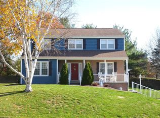 220 Hunting Ridge Trl, Cranberry Township, PA 16066
