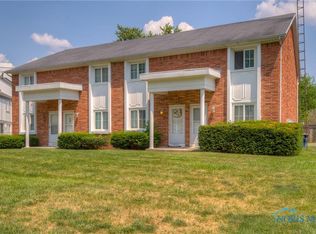 2323 Rockspring Rd, Toledo, OH 43614