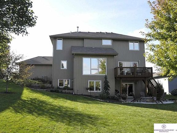 4th image of 17304 Franklin Dr