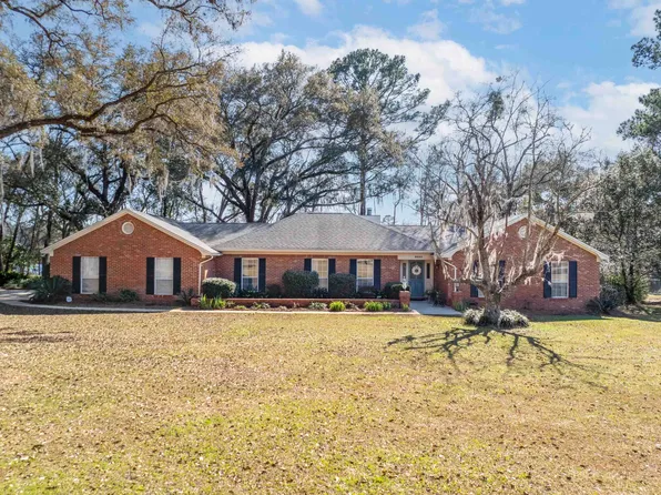 8025 Tennyson Dr, Tallahassee, FL 32309