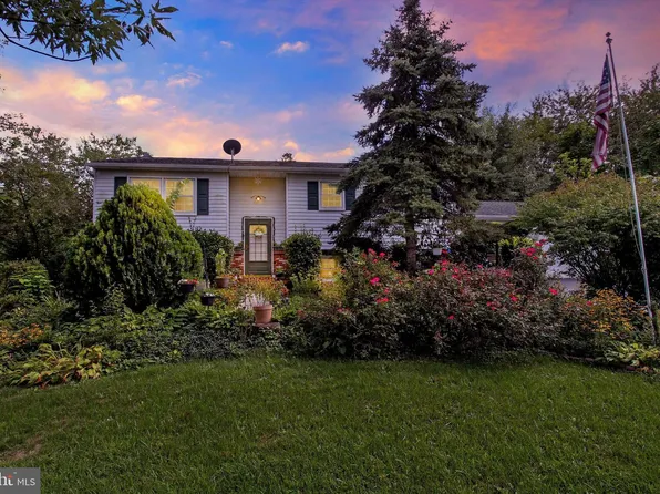 7 Jackson Dr, East Berlin, PA 17316