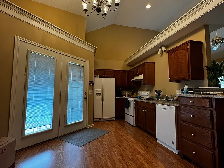 116 Paigewood Dr — Photo 5