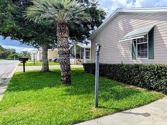 3rd image of 5873 SW 55th Pl #56A