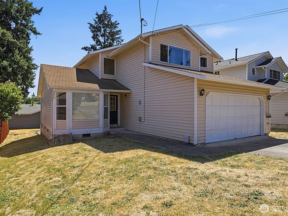 2nd image of 2513 58th Avenue NE