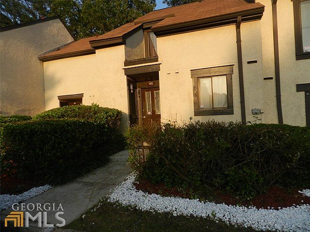 1st image of 165 Tiburon Dr