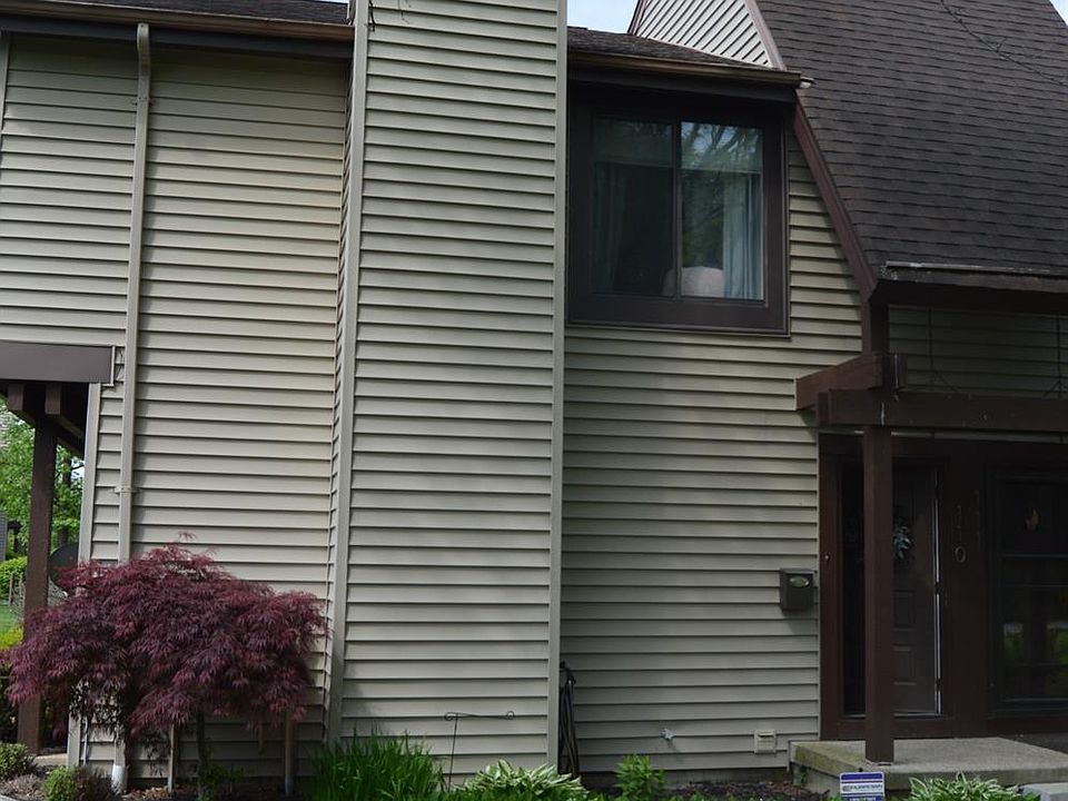 1st image of 110 Saint Andrews Dr #14