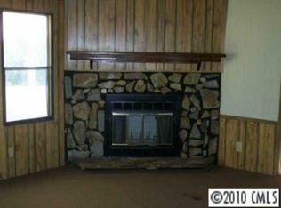 6621 Santa Claus Rd, Monroe, NC 28110