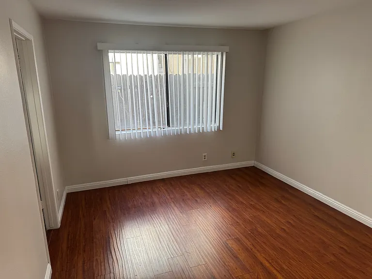 3582 Howard Ave #3 — Photo 4