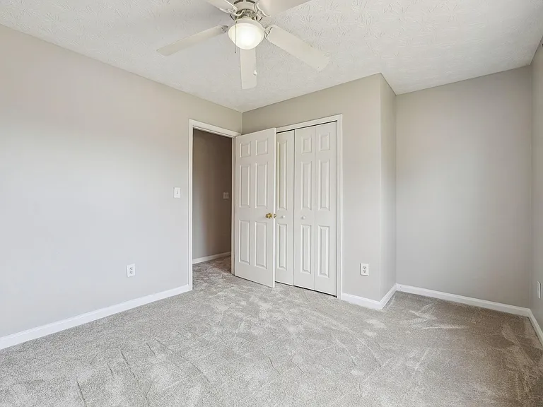 1345 Holleybrooke Dr — Photo 25