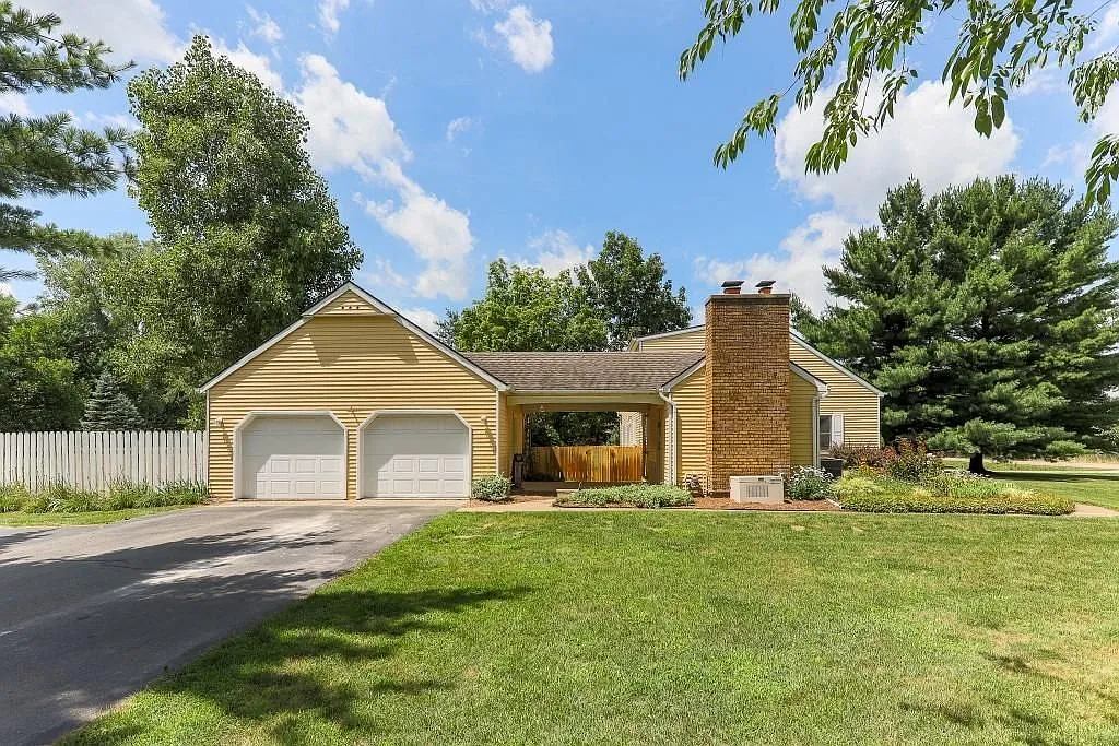 3675 Textile Rd photo 1