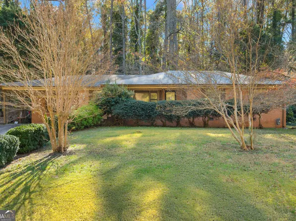 130 Club Dr, Stockbridge, GA 30281