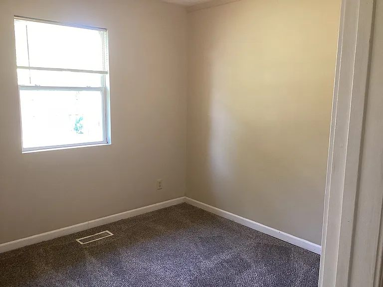 7058 S Manor Dr — Photo 20