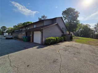 2747 Whitewater Ct, Austell, GA 30106