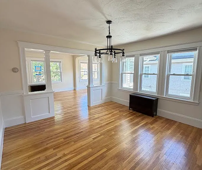 15 Burch St — Photo 5