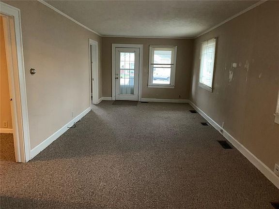 3rd image of 319 Raines St