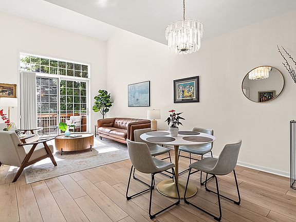 3rd image of 1605 Park Ridge Point