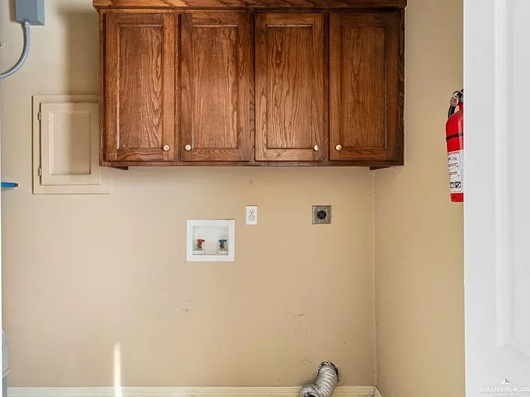 3005 S L St #2 — Photo 15