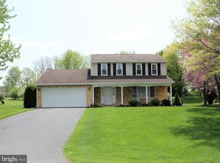 13 Merion Ln, Hummelstown, PA 17036