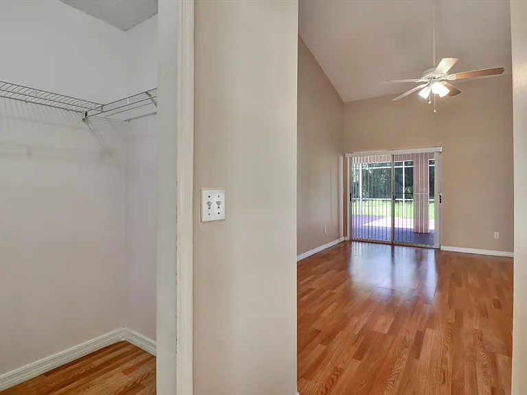 320 Saint Augustine Courtwind Ml — Photo 9