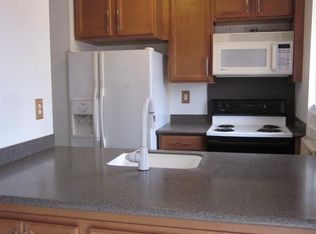 68-77 Au St APT 3C, Waialua, HI 96791