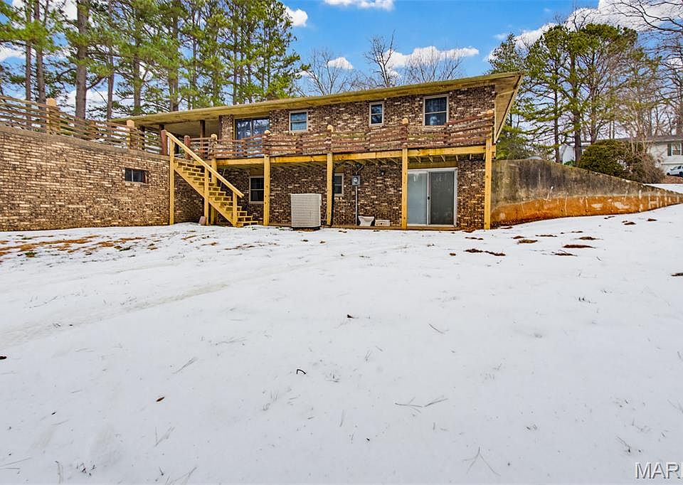 1st image of 1004 Barton Rd