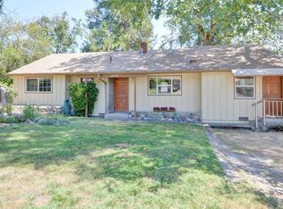 1809 NW Eunice Ave, Grants Pass, OR 97526