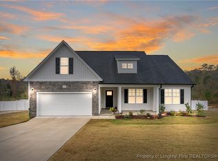 321 Georgia Dr, Raeford, NC 28376