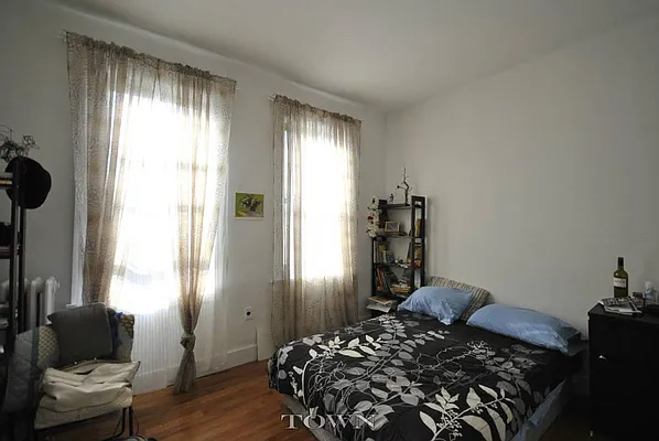 Rented by Brooklyn High Rise LLC | media 6